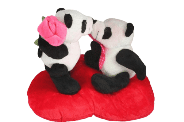 Casal Panda Beijinho no coração de pelúcia - 16cm